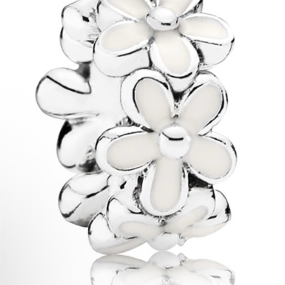 Authentic Pandora Darling Daisies Spacer